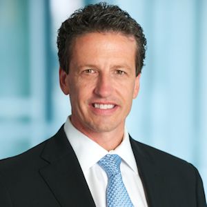 ABB公司总裁Greg Scheu zum konzernleitungsmitgizizmitmitmitverantwortung f<s:1>与生产集成与北美